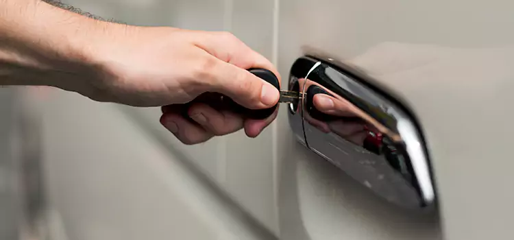 Why Choose Our Auto Locksmith Team in Pittsburg, KS?